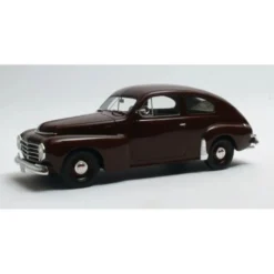 Volvo PV444 - 1952 - Rödbrun - Cult Scale Models - 1:18