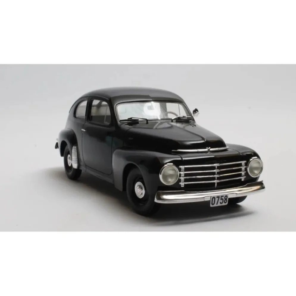 Volvo PV444 - 1952 - Svart - Cult Scale Models - 1:18