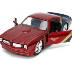 Wonder Woman & 1972 Pontiac Firebird - Jada Toys - 1:32